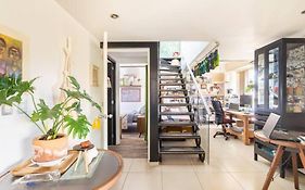 Pequeña habitacion FRIDA - design CDMX
